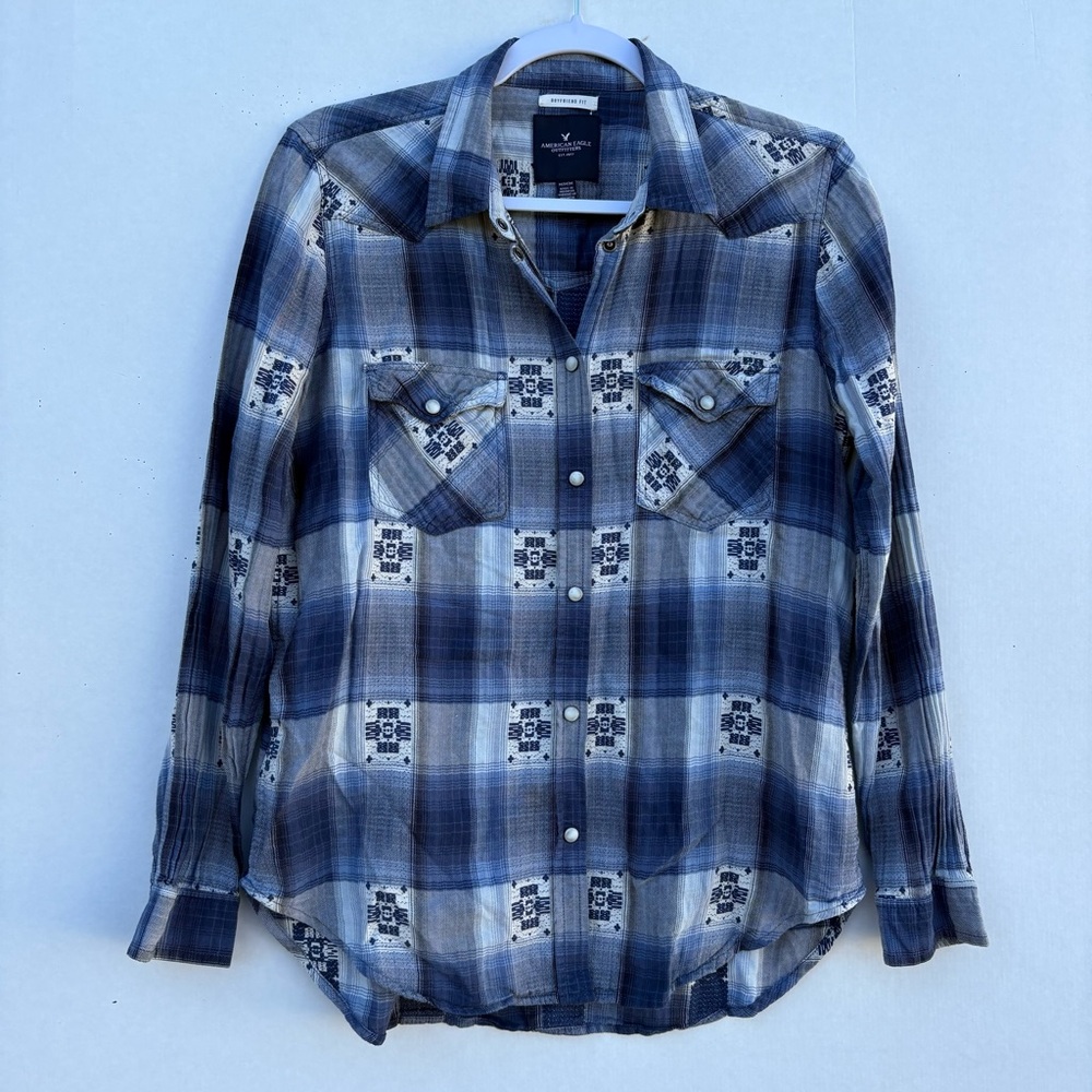 American Eagle Women's  Boyfriend Fit
Western Long Sleeve Button Shirt Size M